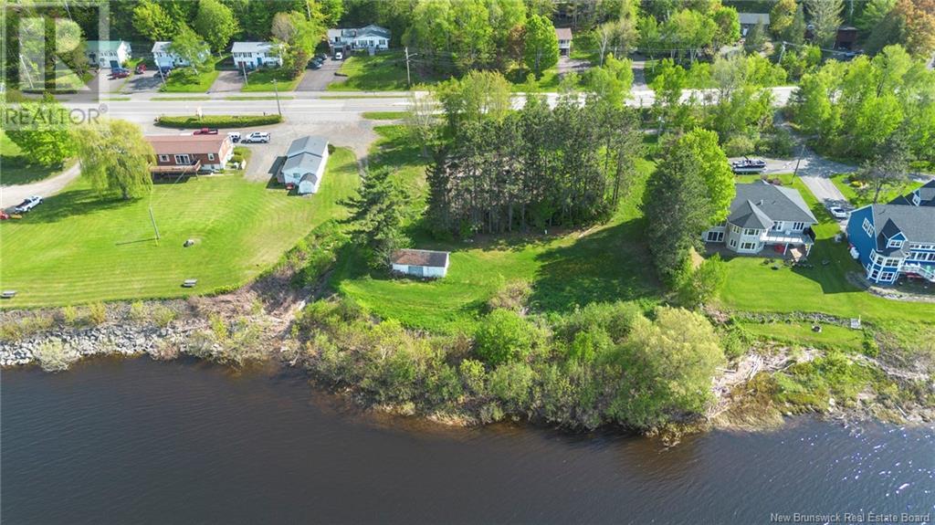 1005 Woodstock Road, Fredericton, New Brunswick  E3B 7R7 - Photo 10 - NB119534