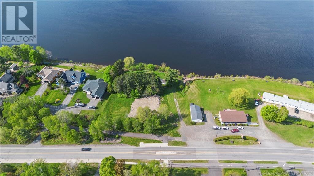 985 Woodstock Road, Fredericton, New Brunswick  E3B 7R7 - Photo 15 - NB119530