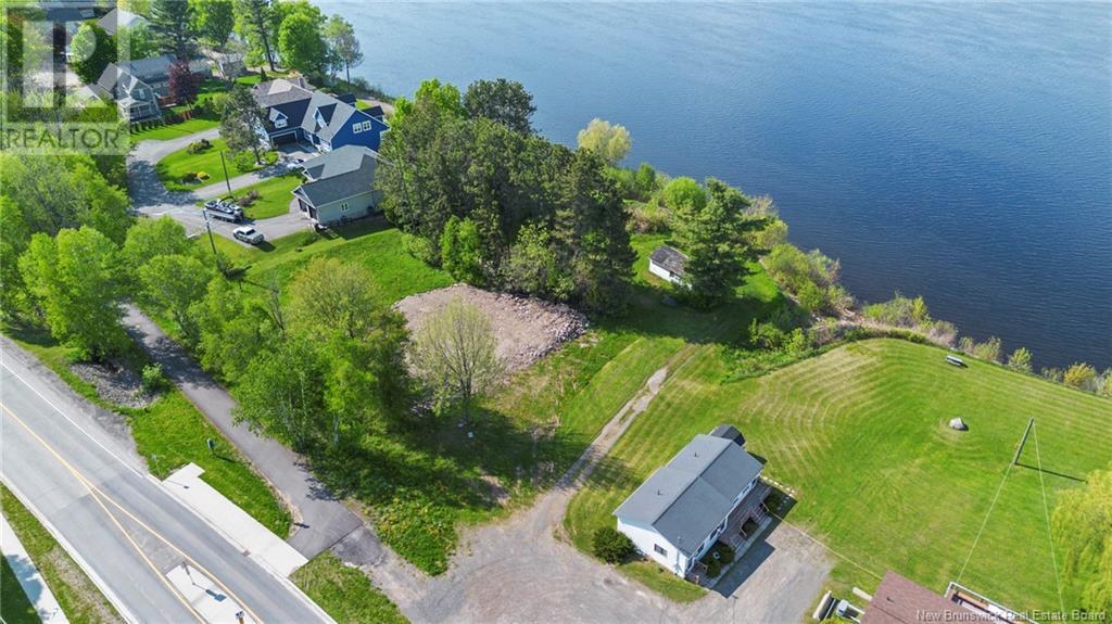 985 Woodstock Road, Fredericton, New Brunswick  E3B 7R7 - Photo 6 - NB119530