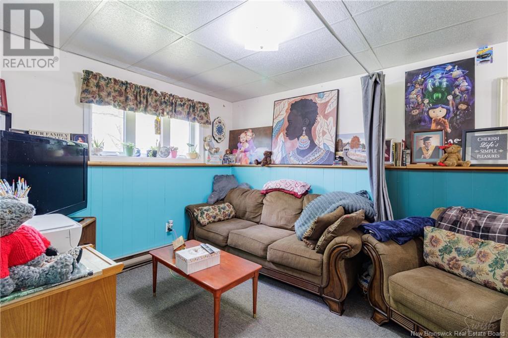 11 Lilac Crescent, Fredericton, New Brunswick  E3A 2G7 - Photo 21 - NB118345