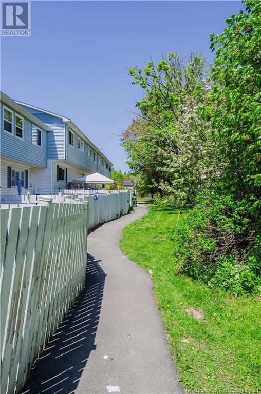 316 Tartan Street, Saint John, New Brunswick  E2K 2R7 - Photo 3 - NB119557