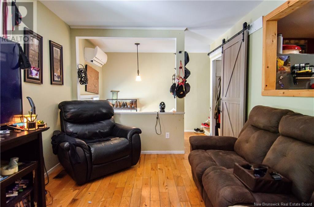 316 Tartan Street, Saint John, New Brunswick  E2K 2R7 - Photo 6 - NB119557