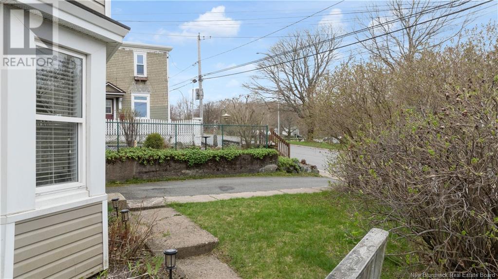 89 Seely Street, Saint John, New Brunswick  E2K 4B4 - Photo 4 - NB119257