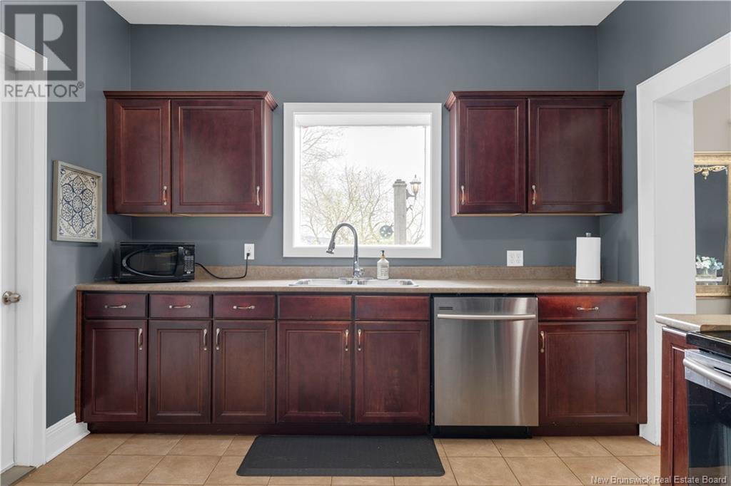 89 Seely Street, Saint John, New Brunswick  E2K 4B4 - Photo 7 - NB119257