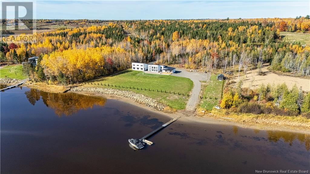 86 Peninsula Road, Bass River, New Brunswick