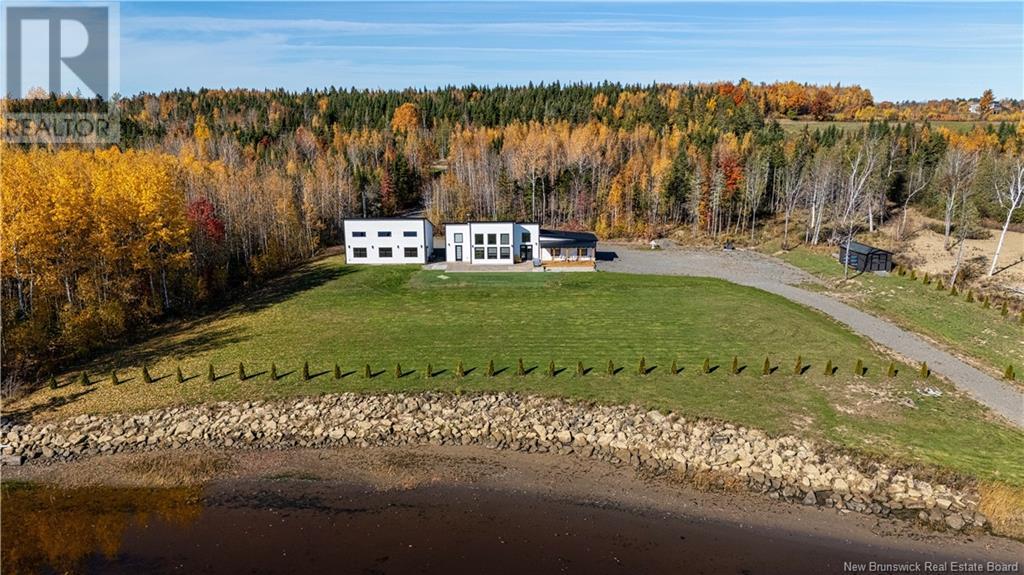 86 Peninsula Road, Bass River, New Brunswick  E4T 0E1 - Photo 2 - NB119374