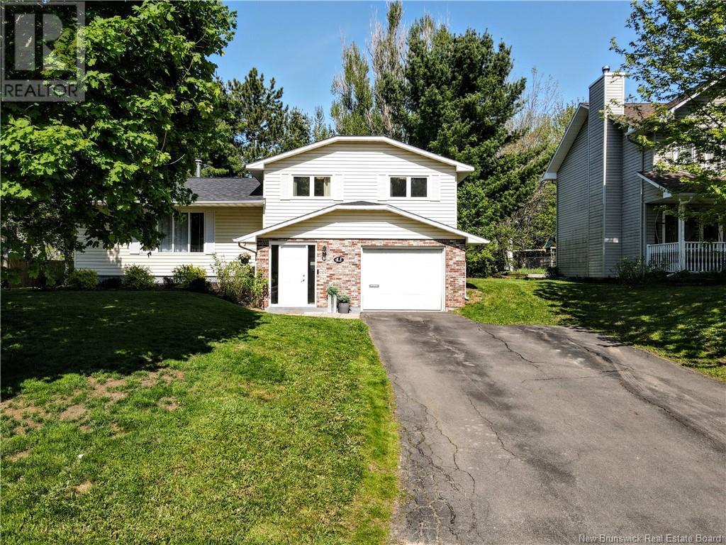 43 Goldsboro Avenue, Riverview, New Brunswick