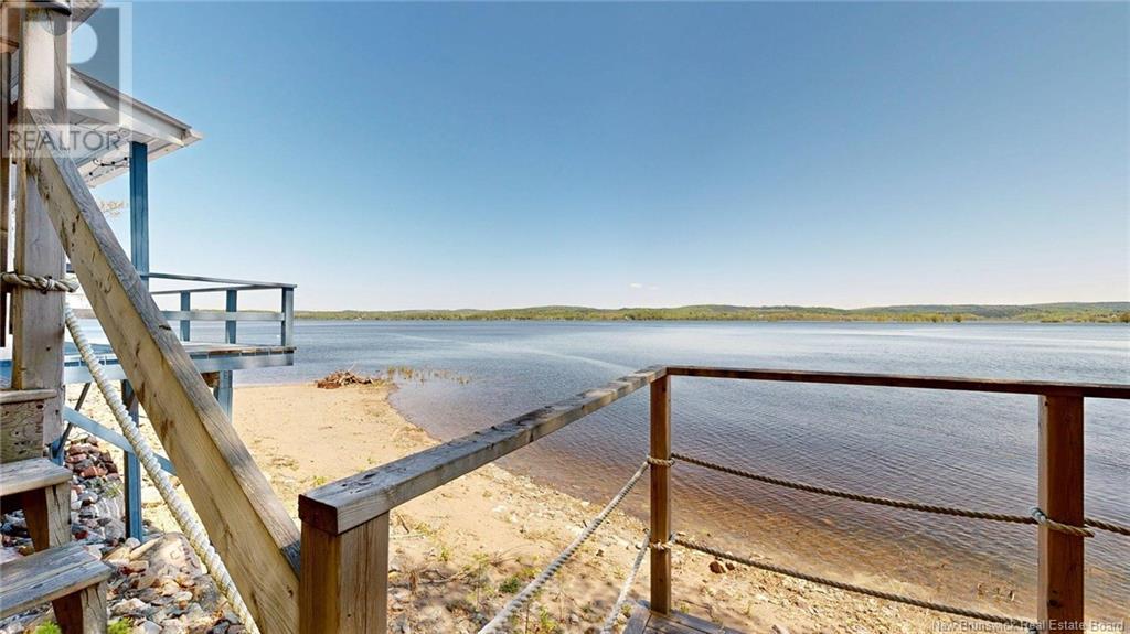 6577 Route 102, Oak Point, New Brunswick  E5M 2G9 - Photo 34 - NB119373