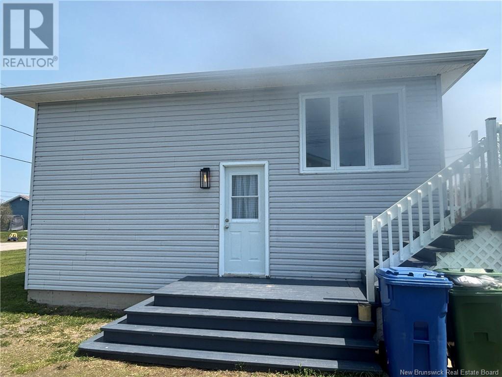 61 Rue Jerome Comeau, Petit-Rocher, New Brunswick  E8J 1K4 - Photo 4 - NB119529