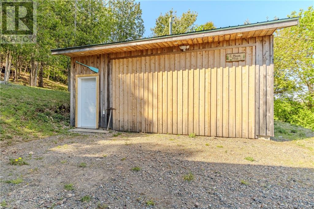 9366 Route 102, Morrisdale, New Brunswick  E5K 4N6 - Photo 35 - NB119585