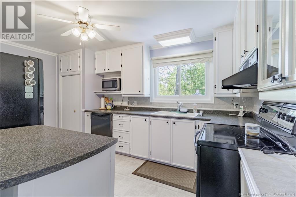 29 Birch Crescent, Fredericton, New Brunswick  E3A 3S8 - Photo 7 - NB118486
