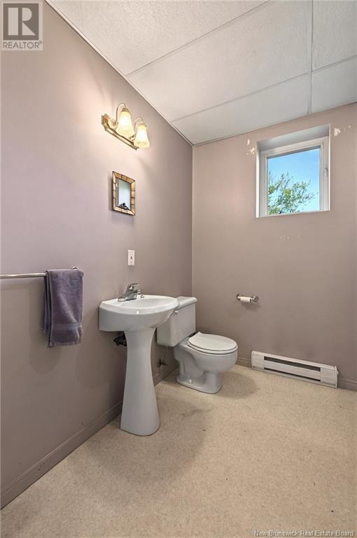 800 Squire Green Drive, Bathurst, New Brunswick  E2A 4W8 - Photo 31 - NB119137