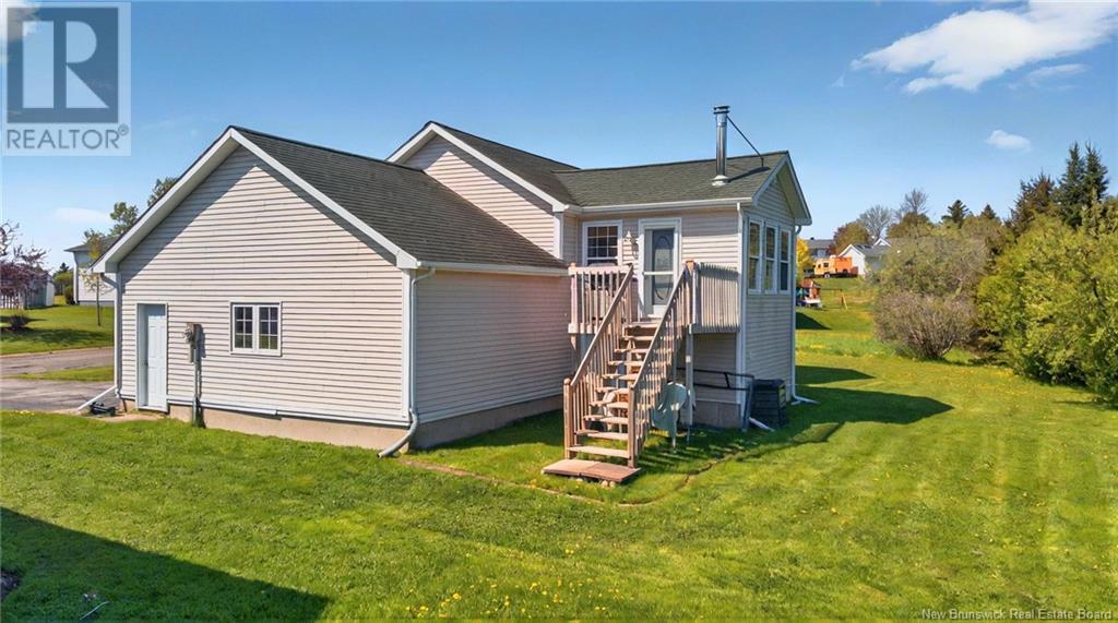 800 Squire Green Drive, Bathurst, New Brunswick  E2A 4W8 - Photo 48 - NB119137