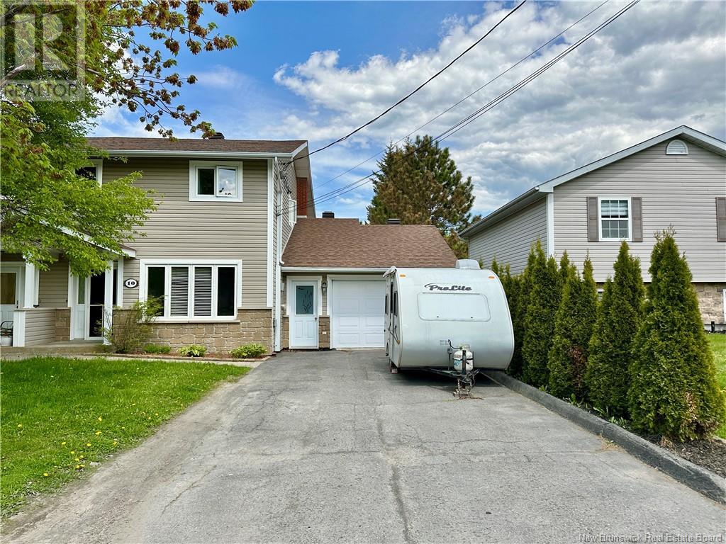 10 Belone Street, Edmundston, New Brunswick  E7B 1B6 - Photo 1 - NB119652