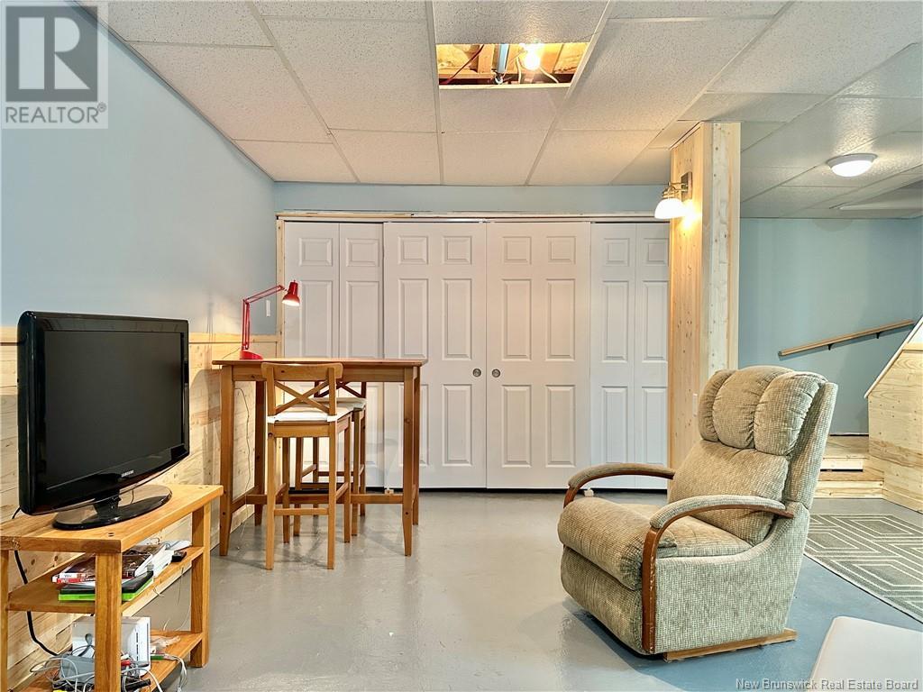 10 Belone Street, Edmundston, New Brunswick  E7B 1B6 - Photo 28 - NB119652