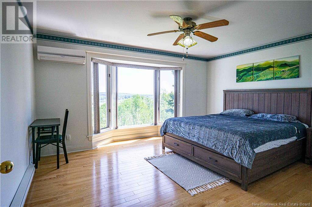 281 Kimble Drive, Fredericton, New Brunswick  E3B 6Y1 - Photo 19 - NB119287