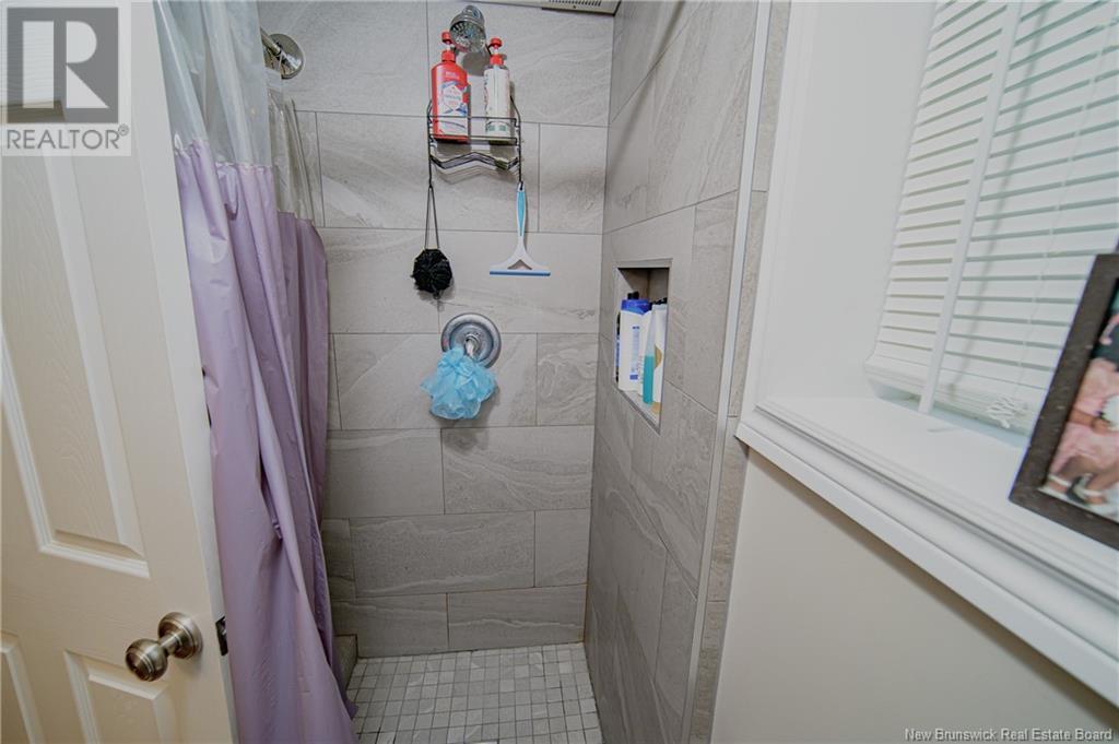 35 Charing Crescent, Fredericton, New Brunswick  E3B 4R8 - Photo 44 - NB119643