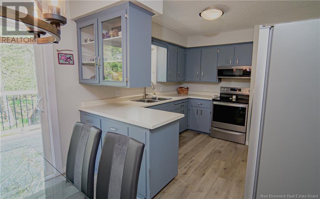 35 Charing Crescent, Fredericton, New Brunswick  E3B 4R8 - Photo 15 - NB119642