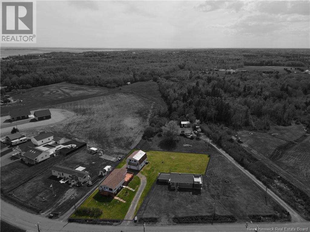 157 De La Cote, Grande-Digue, New Brunswick  E4R 1W8 - Photo 2 - NB119648