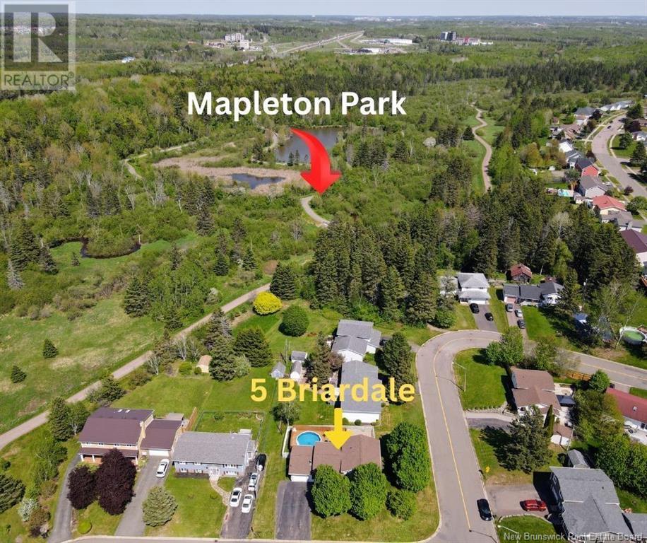 5 Briardale Drive, Moncton, New Brunswick  E1G 2B7 - Photo 36 - NB119659
