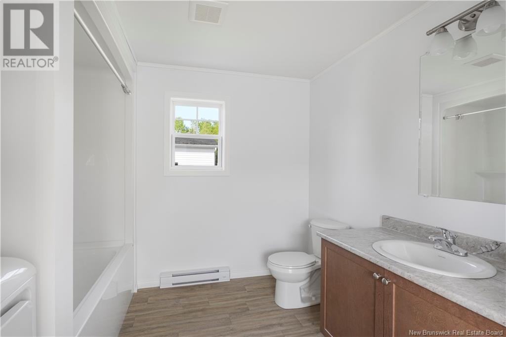 215 Moore Street, Fredericton, New Brunswick  E3B 8L8 - Photo 24 - NB119621