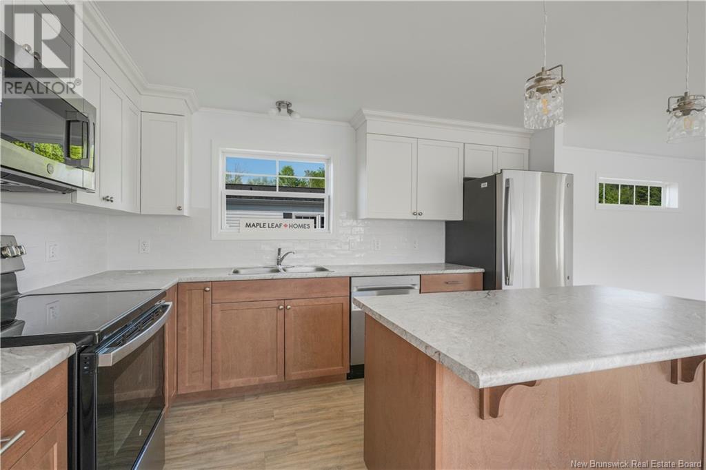 215 Moore Street, Fredericton, New Brunswick  E3B 8L8 - Photo 9 - NB119621