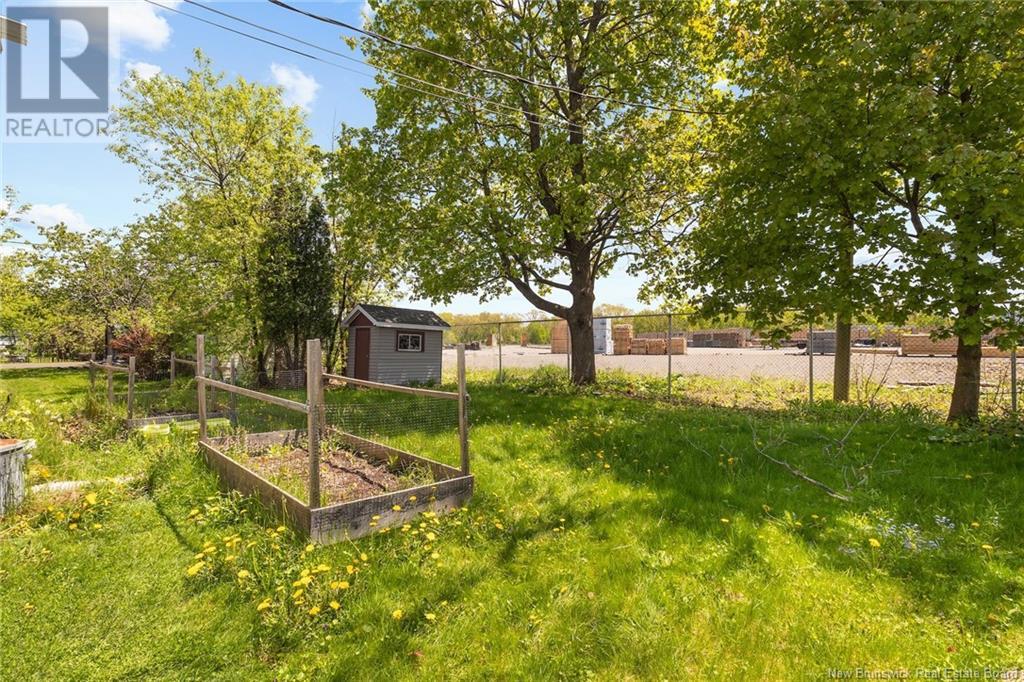 270 Gibson Street, Fredericton, New Brunswick  E3A 4E3 - Photo 23 - NB119704