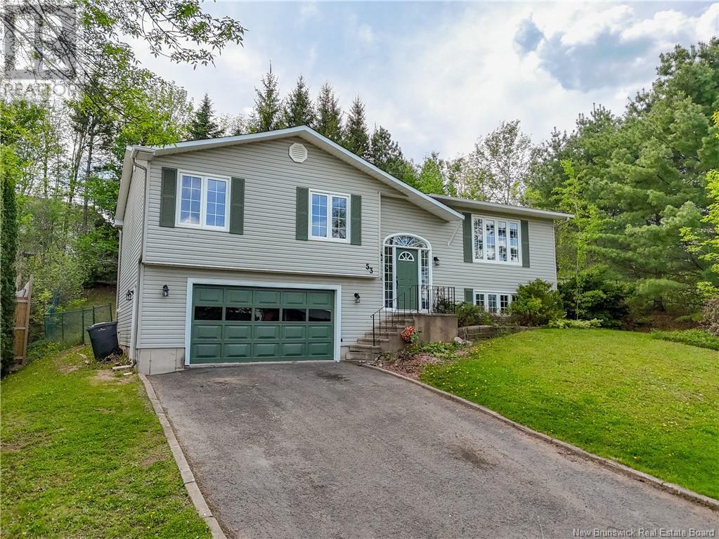 53 Stoneybrook Crescent, Fredericton, New Brunswick  E3B 6Y5 - Photo 2 - NB119203