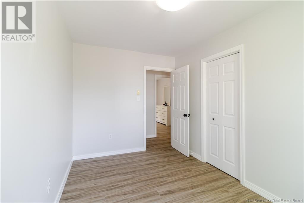 53 Stoneybrook Crescent, Fredericton, New Brunswick  E3B 6Y5 - Photo 20 - NB119203