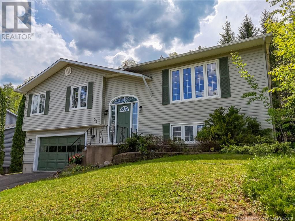 53 Stoneybrook Crescent, Fredericton, New Brunswick  E3B 6Y5 - Photo 3 - NB119203