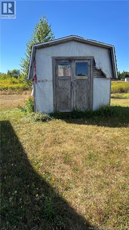 2910 Morais Street, Bas-Caraquet, New Brunswick  E1W 6A8 - Photo 18 - NB118342