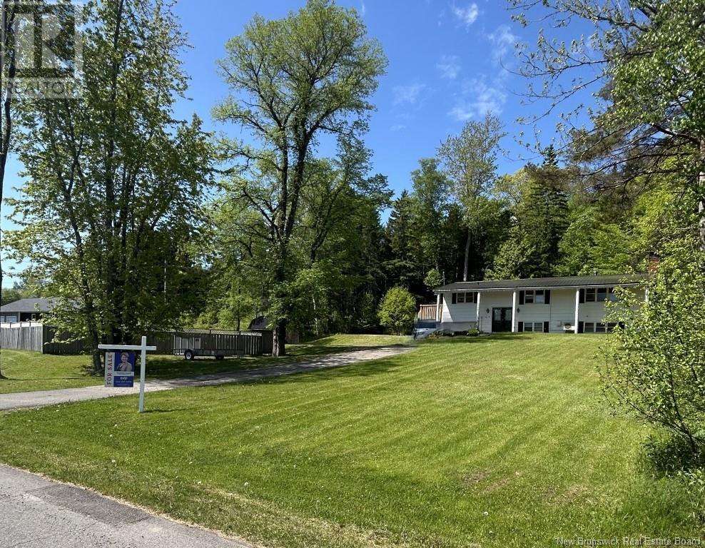 4 Mullen Lane, Grand Bay-Westfield, New Brunswick  E5K 3B6 - Photo 1 - NB118900