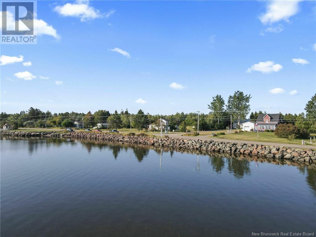 1465 Route 475, Bouctouche Bay, New Brunswick  E4S 4P5 - Photo 2 - NB119663