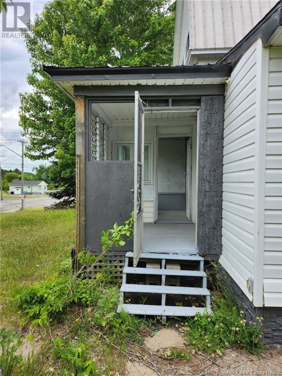 1740 Brideau Avenue, Bathurst, New Brunswick  E2A 2J8 - Photo 49 - NB119647