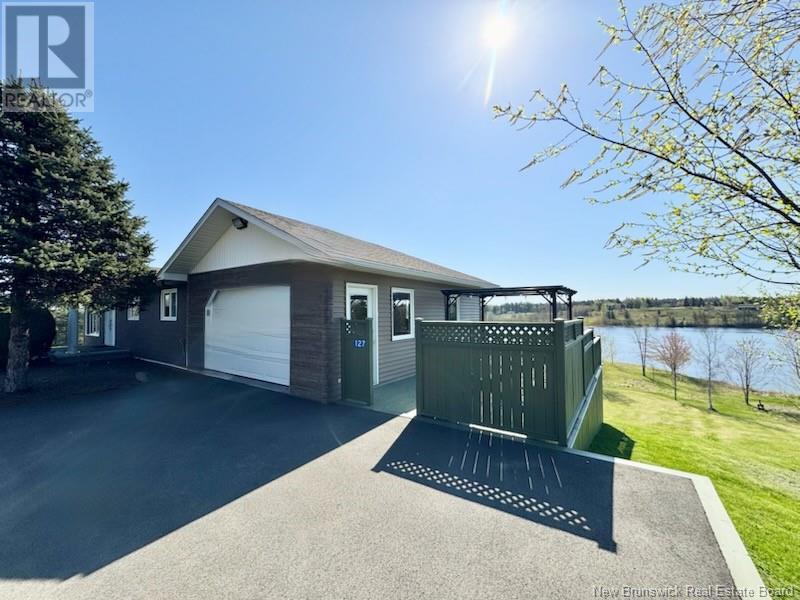 127 Chem. Desherbiers, Saint-Louis-De-Kent, New Brunswick  E4X 1S1 - Photo 2 - NB119698