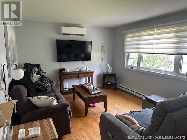 13 Van Horne Crescent, Campbellton, New Brunswick  E3N 3K5 - Photo 6 - NB119796