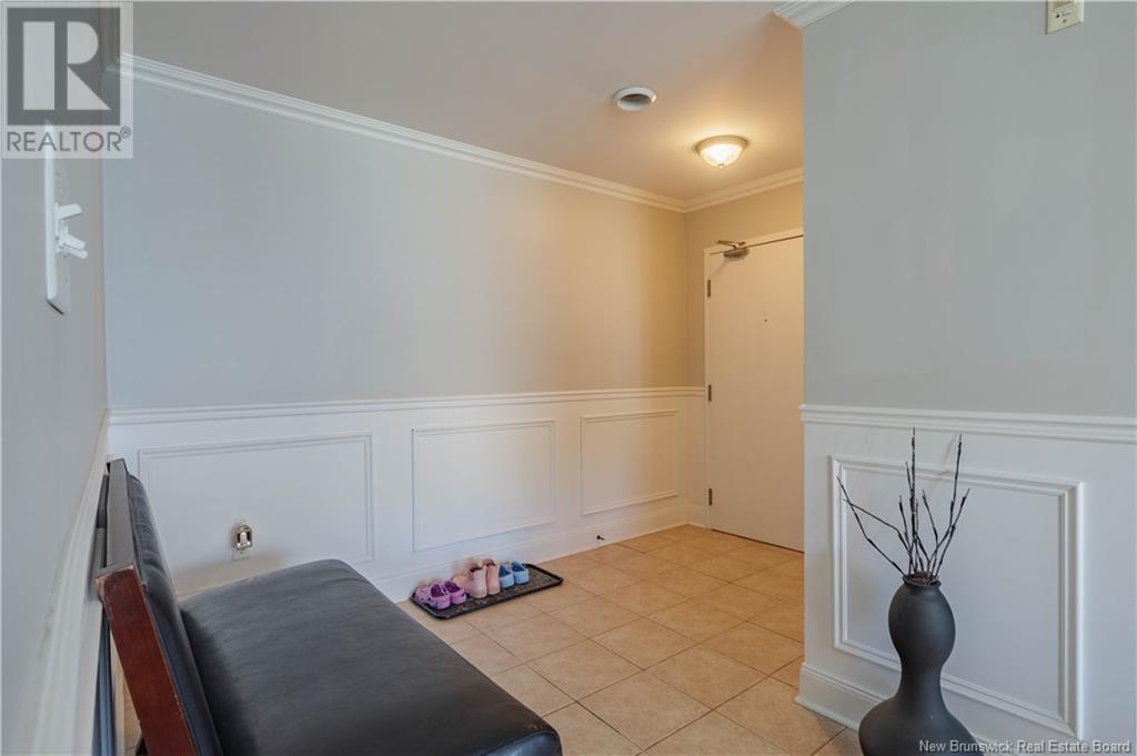 36 Brown Boulevard Unit# 2b, Fredericton, New Brunswick  E3A 0E4 - Photo 2 - NB119209