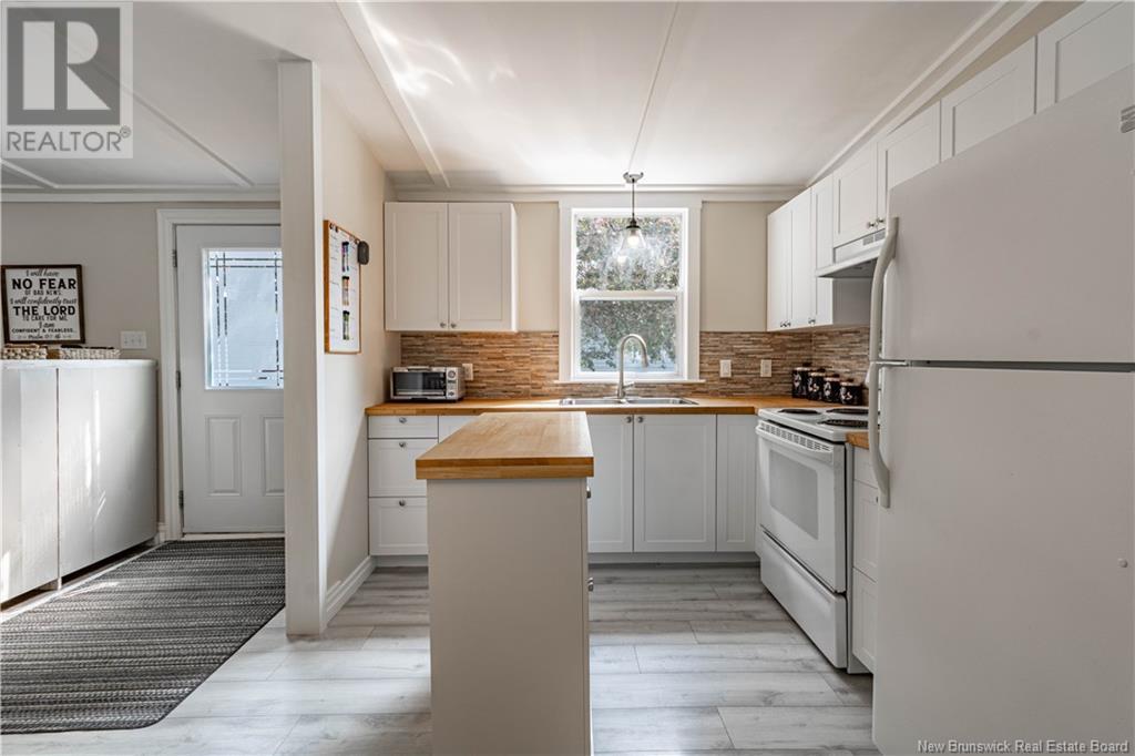36 First Street, Sussex Corner, New Brunswick  E4E 5J3 - Photo 4 - NB117430