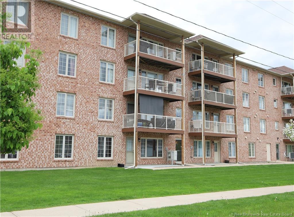 99 Valcour Drive Unit# 216, Fredericton, New Brunswick  E3C 0J2 - Photo 2 - NB119808