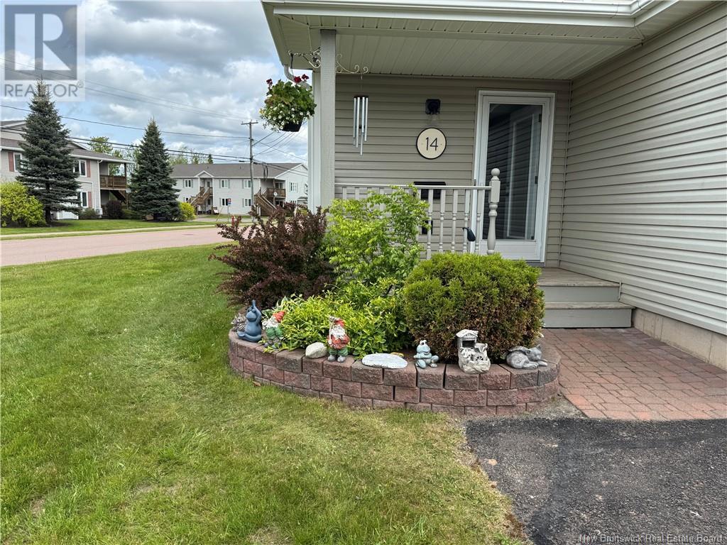 14 Firmin Crescent, Dieppe, New Brunswick  E1A 7T1 - Photo 2 - NB119832