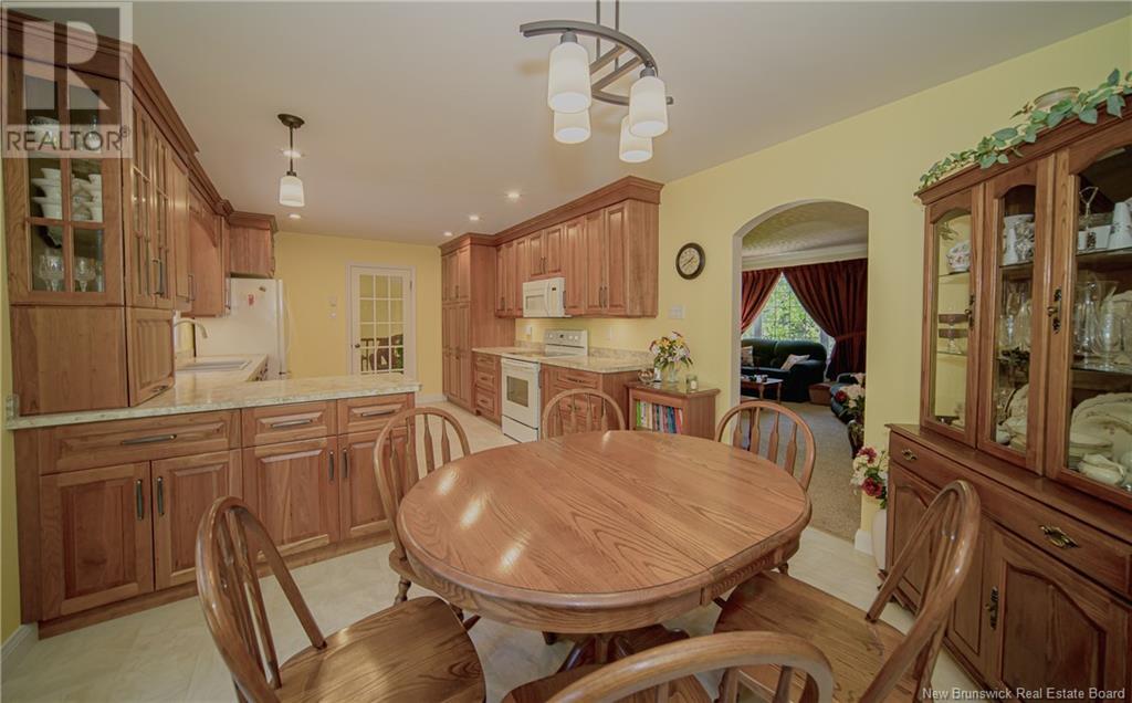 18 Burnett Drive, Hanwell, New Brunswick  E3C 2H9 - Photo 12 - NB119843