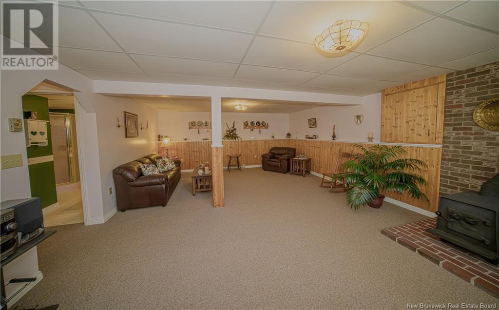 18 Burnett Drive, Hanwell, New Brunswick  E3C 2H9 - Photo 26 - NB119843