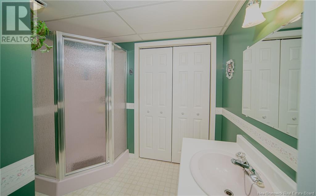 18 Burnett Drive, Hanwell, New Brunswick  E3C 2H9 - Photo 27 - NB119843