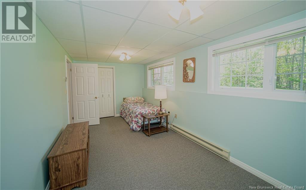 18 Burnett Drive, Hanwell, New Brunswick  E3C 2H9 - Photo 29 - NB119843