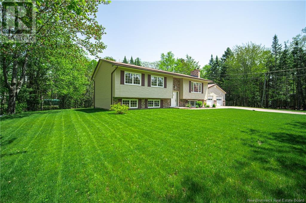 18 Burnett Drive, Hanwell, New Brunswick  E3C 2H9 - Photo 35 - NB119843