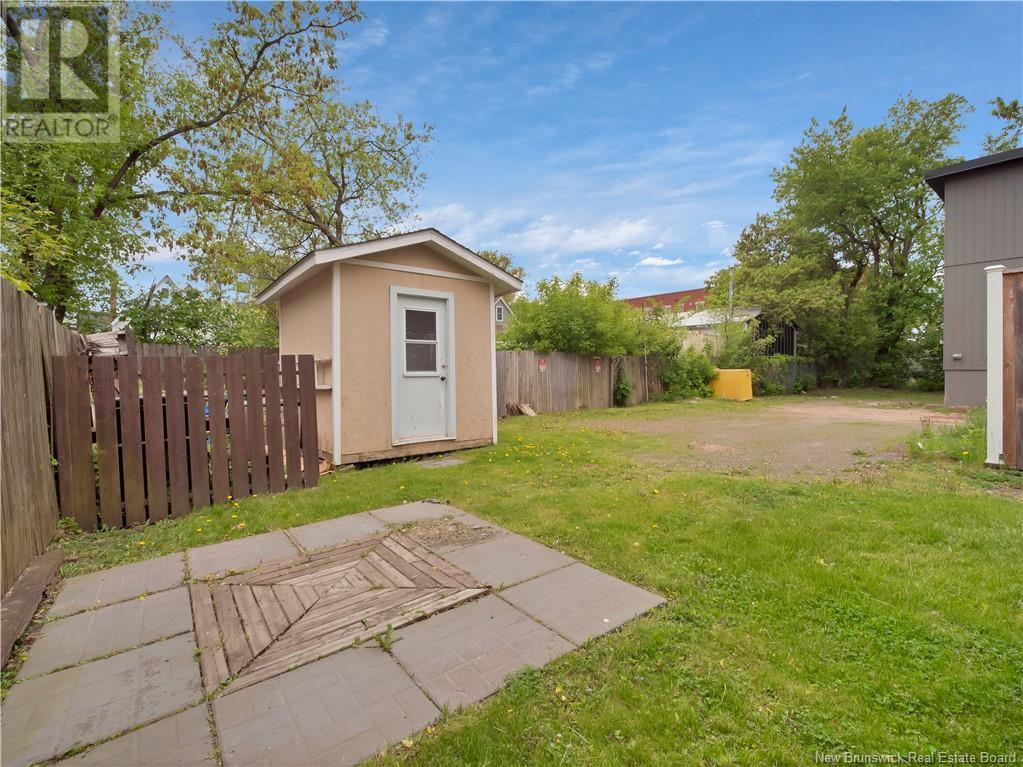 58 Elm Street, Moncton, New Brunswick  E1C 5T6 - Photo 6 - NB119811