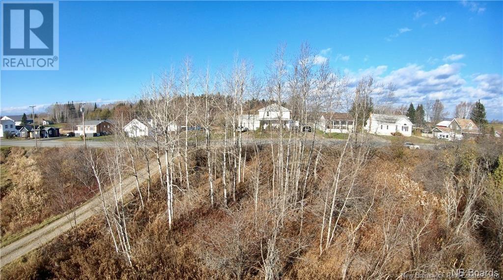 Ave des Pionniers, Balmoral, New Brunswick