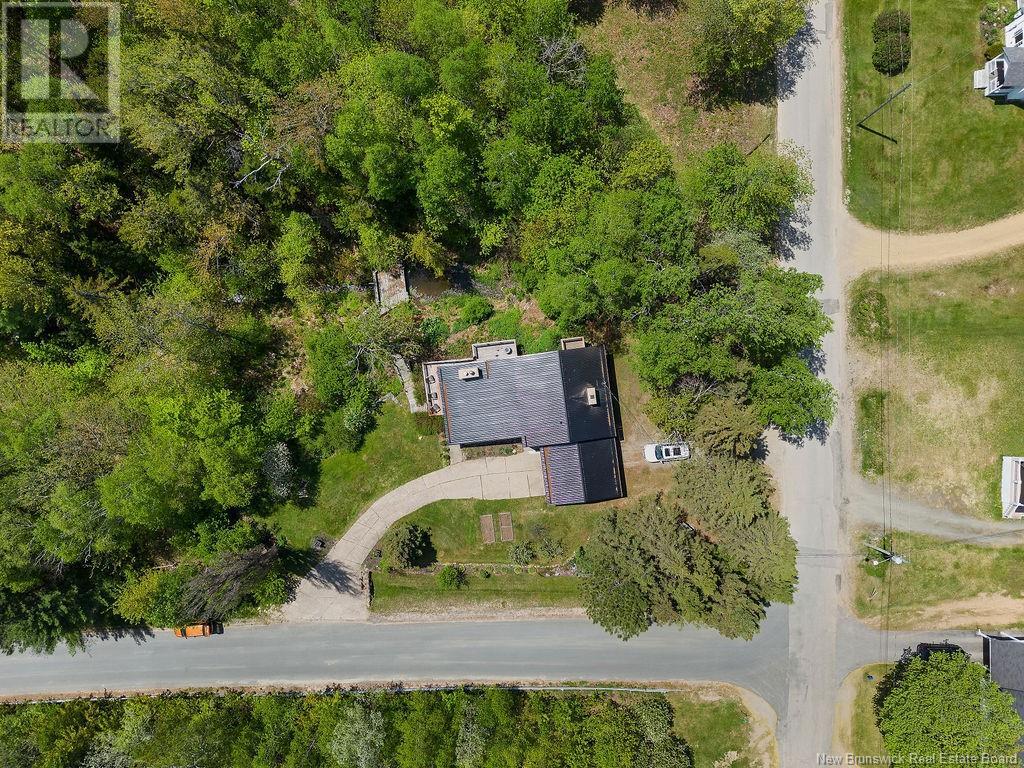 142 Century Drive, Miramichi, New Brunswick  E1V 7A4 - Photo 36 - NB119732