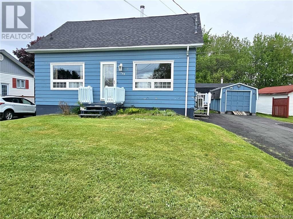 589 Patterson, Bathurst, New Brunswick  E2A 1Z9 - Photo 2 - NB119825