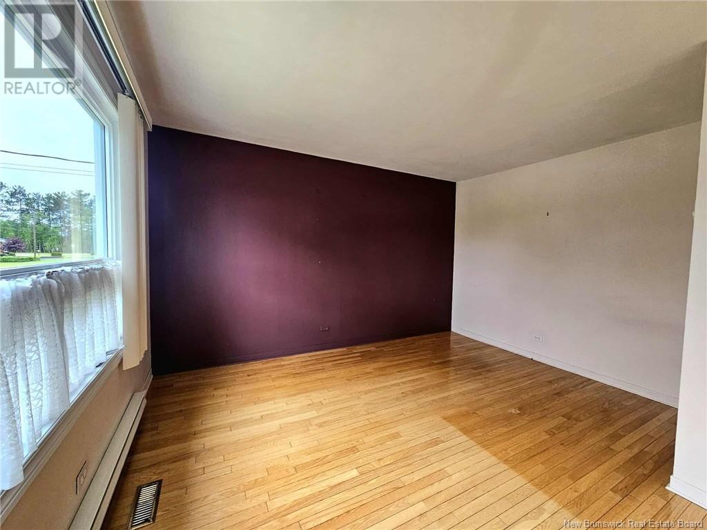 589 Patterson, Bathurst, New Brunswick  E2A 1Z9 - Photo 25 - NB119825